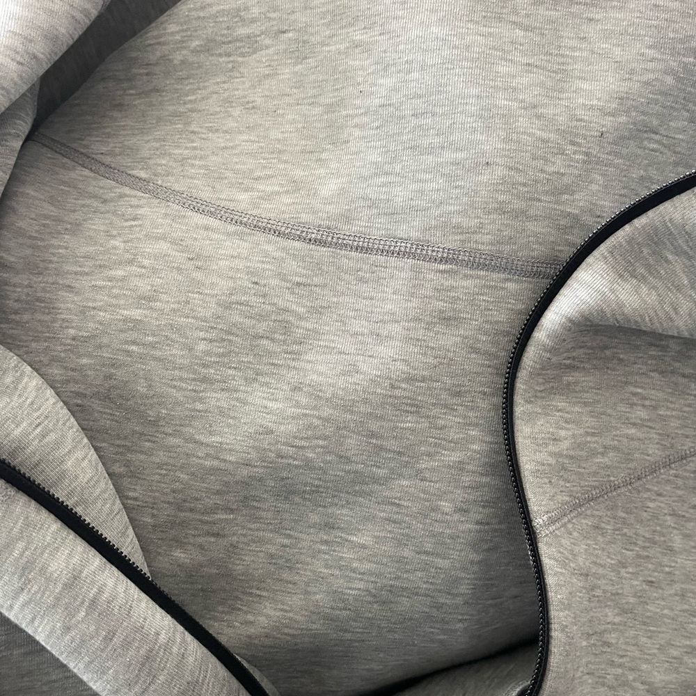 Nike Gray Zip-Up Jacket - Picture 10 of 11